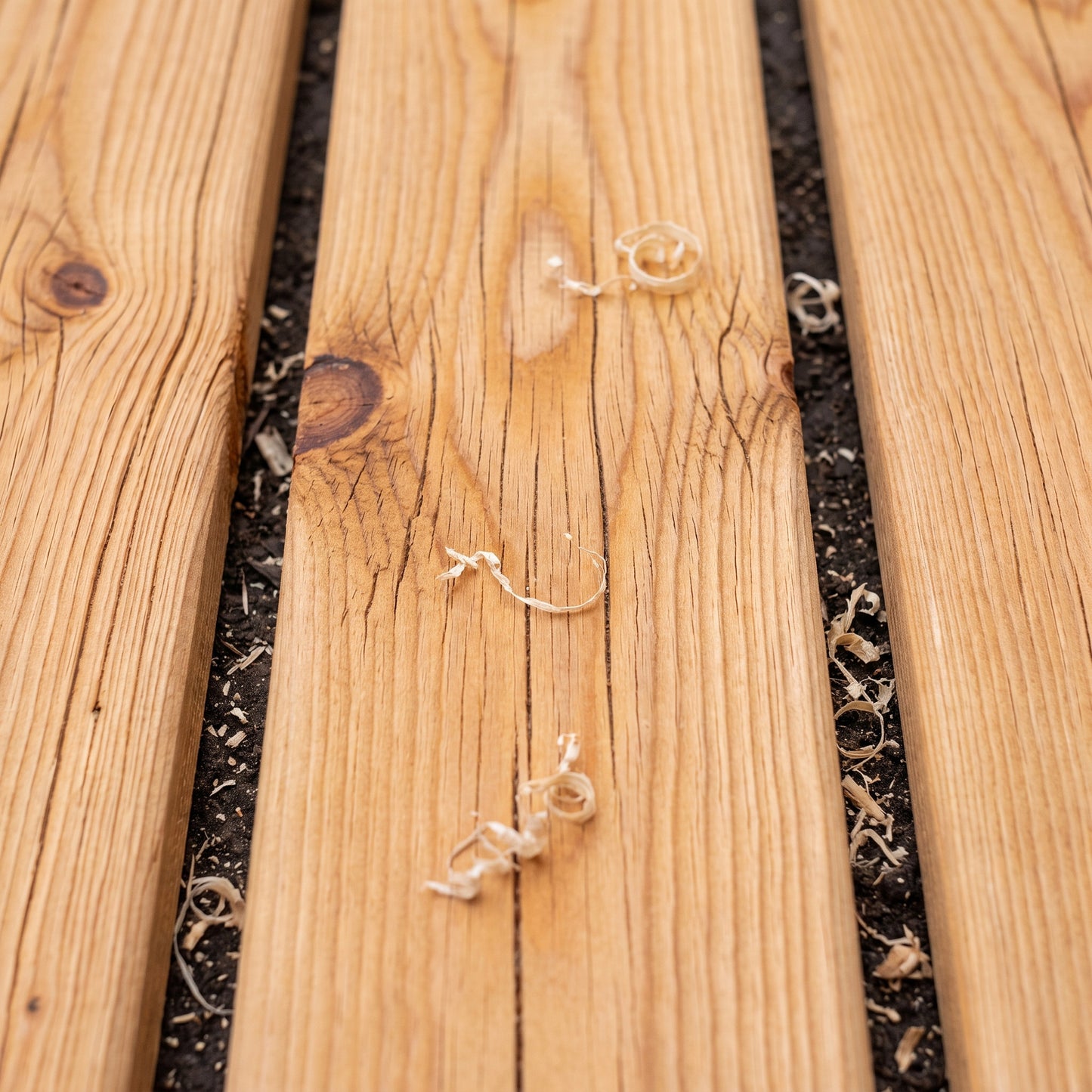 Na: hetzelfde hout, vers en warm van kleur